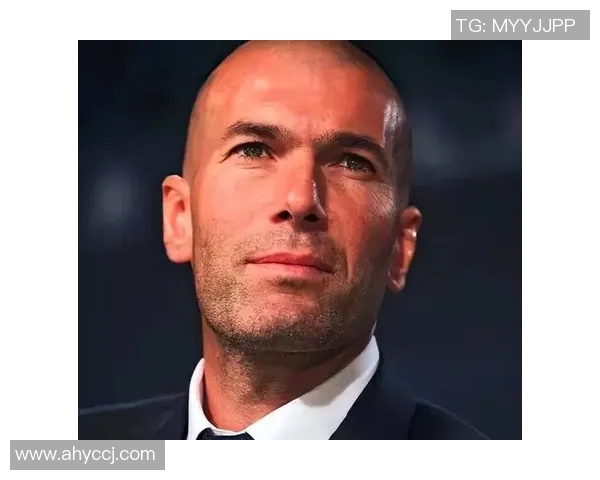 揭秘足球明星反贼身份背后的故事与影响力分析